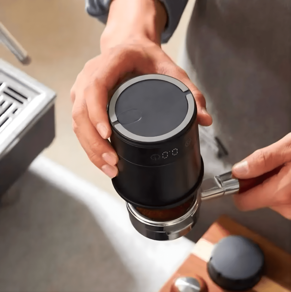 DosePro® Espresso Dosing Cup with Built-In Scale | Brewchi Australia - Brewchi